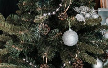 What are the benefits of pre-lit Christmas trees?