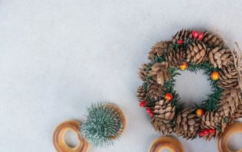 Ensuring Artificial Wreaths and Garlands are Ready for the Elements